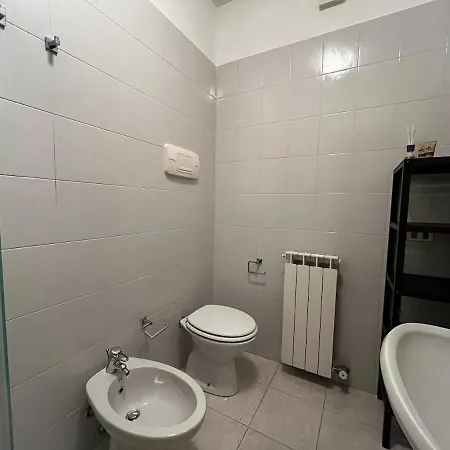 Residenza Adore With Pool, Parking, And Wi-fi * Sirmione